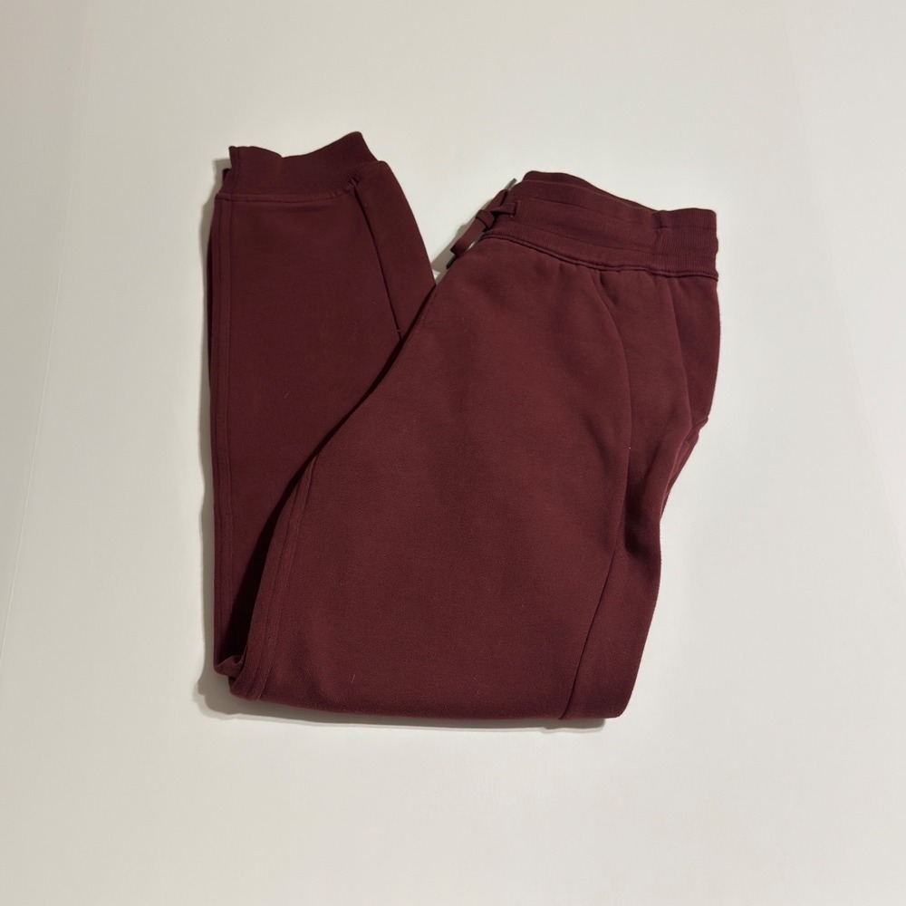 Lululemon Scuba High-Rise Jogger Burgundy Maroon Sweatpants Size 4